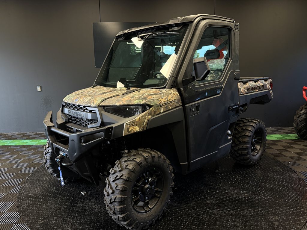 Polaris Ranger XP 1000 2025 | UTV med 82 hk V-Twin motor og 999 cc displacement